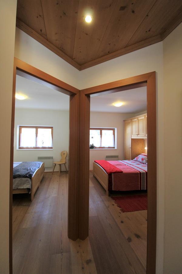 شقة Haus Clara By Isa Badkleinkirchheim باد كلينكيرشهايم المظهر الخارجي الصورة